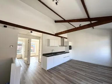 59m2 house te huur voor 1065€/maand in Grote Hout- of Koningsweg 6, Velsen-Noord