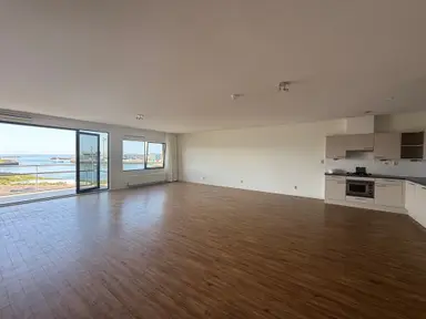 apartment de 153m2 à louer pour 2850€/mois à Hellingweg 64B, The Hague