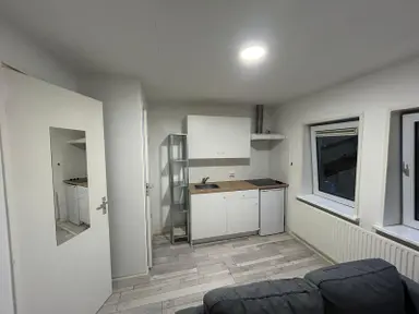 25m2 studio te huur voor 1020€/maand in Sikkelstraat 22C, Rotterdam