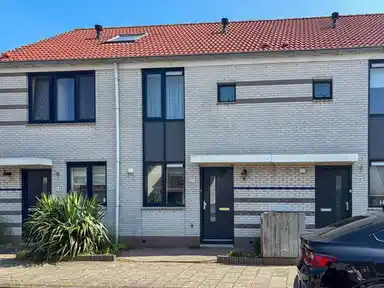 house de 97m2 à louer pour 2000€/mois à Franciscanenstraat 17, Assendelft