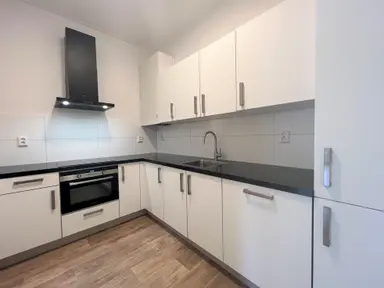 63m2 apartment te huur voor 1099€/maand in Lange Hilleweg 189B, Rotterdam