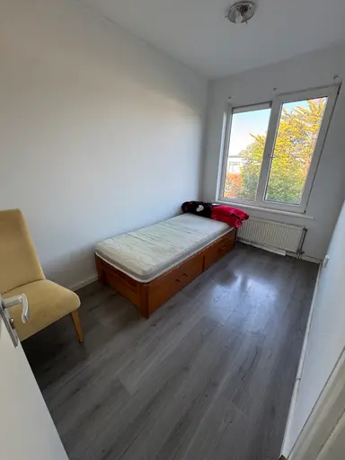 10m2 room to rent for 700€/month in Madeliefstraat 16A, Rotterdam