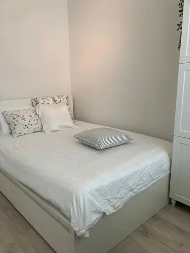 80m2 room to rent for 1050€/month in Kea Boumanstraat 132B, Amsterdam