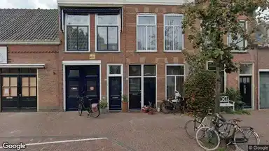 house de 96m2 à louer pour 2450€/mois à Geregracht, Leiden