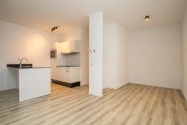 32m2 studio zu vermieten für 1257€/Monat in Spaklerweg 14H-15, Amsterdam
