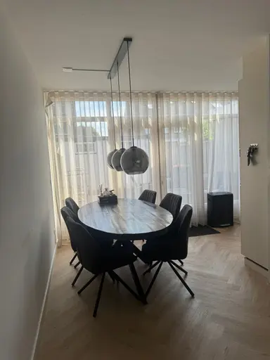 house 98τ.μ. προς ενοικίαση για 1400€/μήνα στην περιοχή Nicolaas Beetsstraat, Hengelo