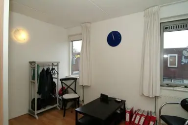 house 129τ.μ. προς ενοικίαση για 1300€/μήνα στην περιοχή Donizettistraat, Zwolle