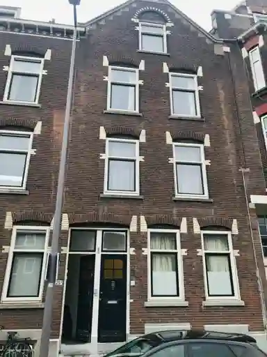30m2 studio to rent for 1050€/month in Boergoensestraat 25B-02, Rotterdam