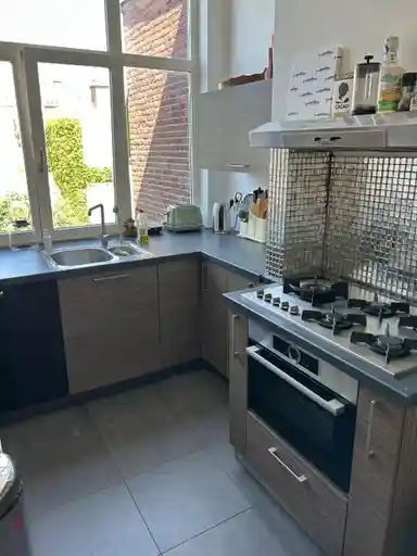 18m2 room to rent for 1030€/month in Van Aerssenstraat 87, The Hague