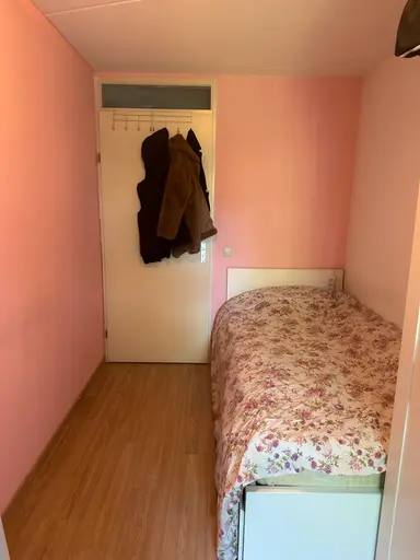 8m2 room to rent for 600€/month in Glazenmakerhof 2, The Hague