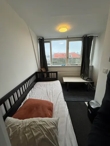 10m2 room te huur voor 700€/maand in Utenhagestraat 224, Rotterdam