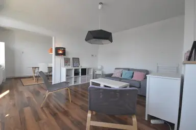 61m2 apartment to rent for 1025€/month in Adelbert van Scharnlaan, Maastricht