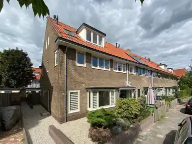 125m2 house zu vermieten für 2995€/Monat in Vossenstraat 53, Hilversum