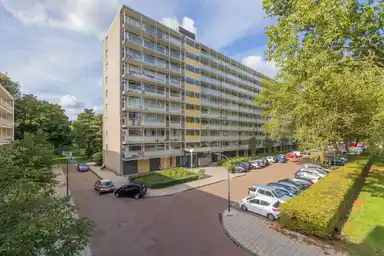 85m2 apartment to rent for 2165€/month in Engelandlaan 706, Haarlem