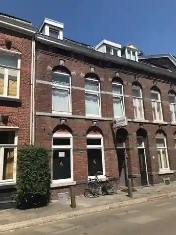 11m2 room to rent for 475€/month in Glacisweg 1, Maastricht