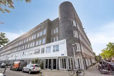 apartment de 79m2 à louer pour 2725€/mois à Amstelkade 27, Amsterdam