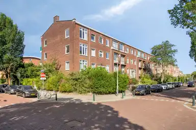 82m2 apartment to rent for 1850€/month in Johan van Oldenbarneveltlaan 14, The Hague