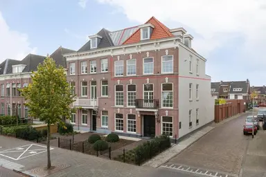 149m2 apartment to rent for 2950€/month in Ginnekenweg, Breda