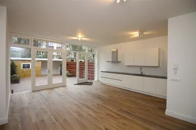 house de 125m2 à louer pour 3500€/mois à Archimedesweg 44, Amsterdam