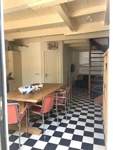 house di 98m2 in affitto a 2500€/mese a Uiterstegracht, Leiden