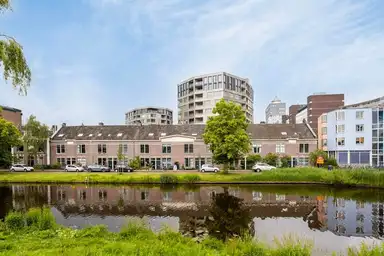 56m2 apartment te huur voor 1900€/maand in Vliegerstraat, Leiden