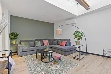 93m2 apartment te huur voor 2775€/maand in Broersvest 19A-4, Schiedam