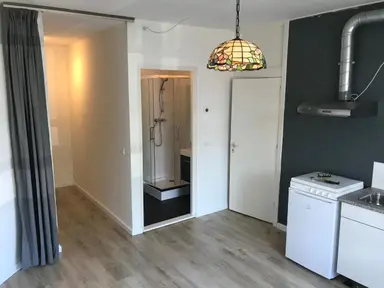 studio di 29m2 in affitto a 1049€/mese a Breeweg, Rotterdam