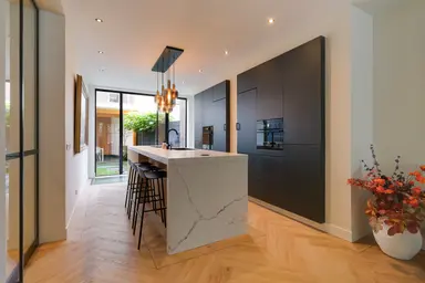 193m2 apartment to rent for 4000€/month in Valkenboskade 613, The Hague