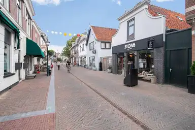 50m2 apartment to rent for 1495€/month in Dorpsstraat, Zoetermeer