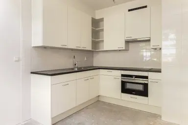 house di 105m2 in affitto a 1465€/mese a Abdijbrink 44, The Hague