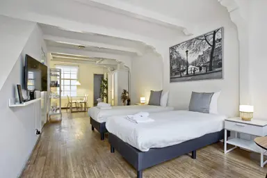 35m2 studio to rent for 1350€/month in Korsjespoortsteeg 18-1, Amsterdam