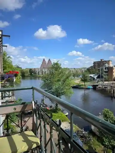 12m2 room te huur voor 1300€/maand in Bilderdijkkade, Amsterdam