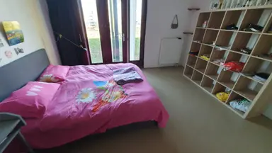 30m2 room te huur voor 1250€/maand in Funenpark, Amsterdam