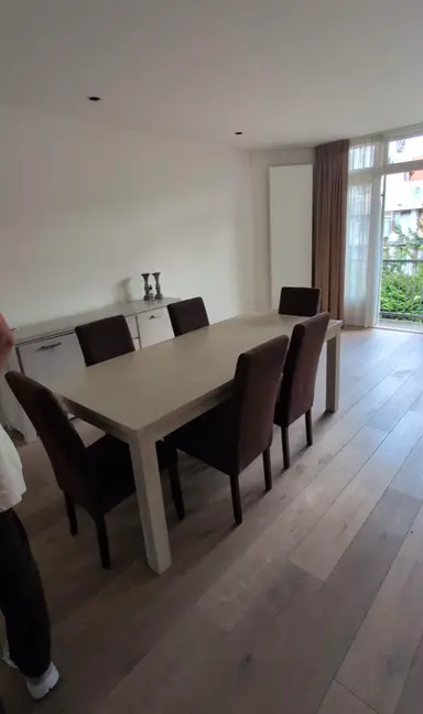 90m2 room te huur voor 1450€/maand in Europaplein, Amsterdam