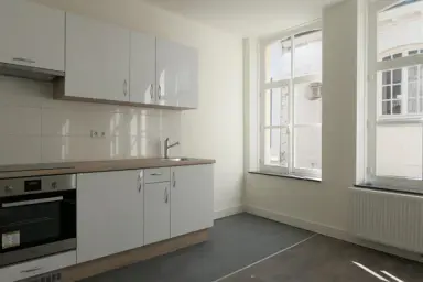 20m2 apartment zu vermieten für 883€/Monat in Leliestraat, Maastricht