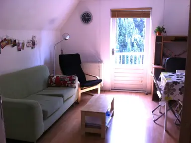 room 12τ.μ. προς ενοικίαση για 1200€/μήνα στην περιοχή Louwerslootstraat, Rotterdam