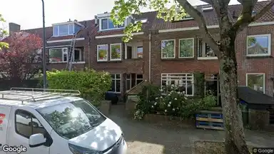 house di 159m2 in affitto a 3000€/mese a Lijsterstraat, Leiden