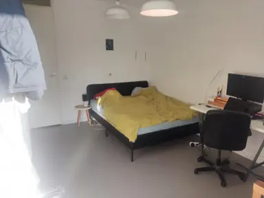 25m2 room te huur voor 1000€/maand in Willy Sluiterstraat, Amsterdam
