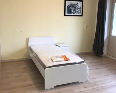 room 16τ.μ. προς ενοικίαση για 930€/μήνα στην περιοχή Adriaan Dortsmanstraat, Rotterdam