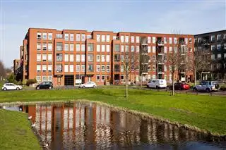 104m2 apartment zu vermieten für 1329€/Monat in Zwaluwsingel 136, The Hague