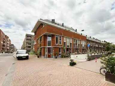 148m2 house to rent for 4250€/month in Stettineiland 74, Amsterdam