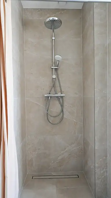 12m2 room zu vermieten für 900€/Monat in Kouwenoordweg, Amsterdam