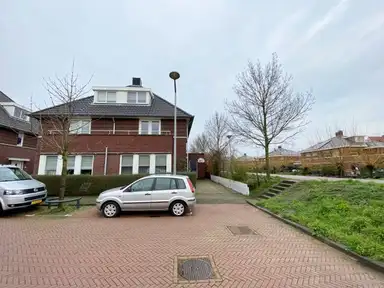 house di 160m2 in affitto a 3800€/mese a Westmaasstraat, The Hague