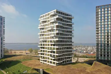 92m2 apartment to rent for 2495€/month in Zeeduinweg 626, Almere