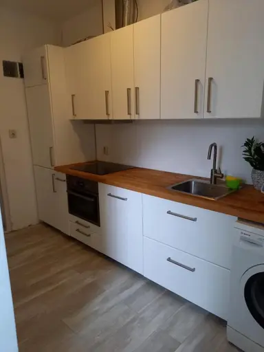 room 18τ.μ. προς ενοικίαση για 600€/μήνα στην περιοχή Vinkensteynstraat, The Hague