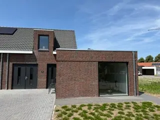 house di 112m2 in affitto a 1900€/mese a Crixstraat, Stramproy