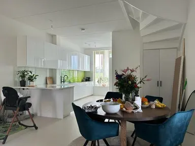 house di 144m2 in affitto a 3000€/mese a Moldaviëstraat 154, Almere
