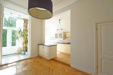 house di 225m2 in affitto a 4250€/mese a Prinses Mariestraat 20, The Hague