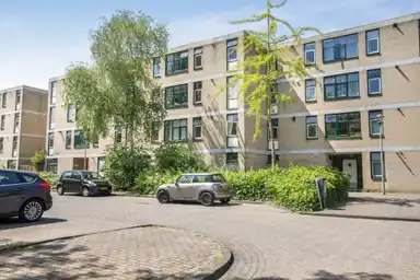 75m2 house zu vermieten für 1950€/Monat in Narcisplantsoen, Haarlem