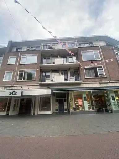 74m2 apartment to rent for 1100€/month in Hendrik Jan van Heekplein, Enschede